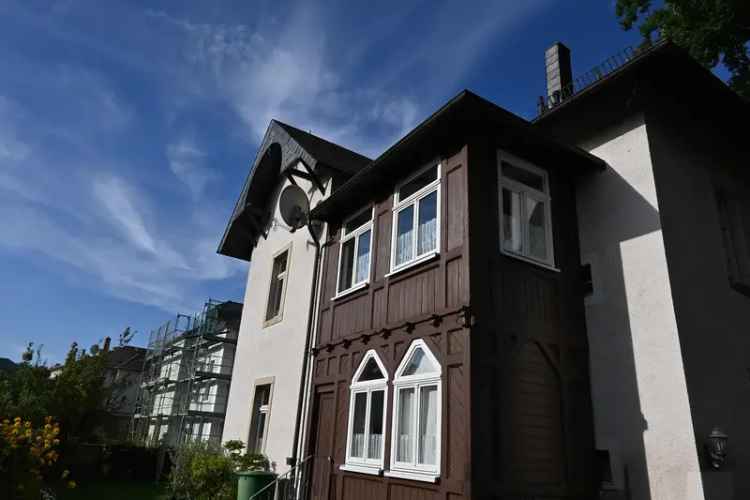 Mehrfamilienhaus 3 Wohnungen Altbau Saniert 1995 Garagen