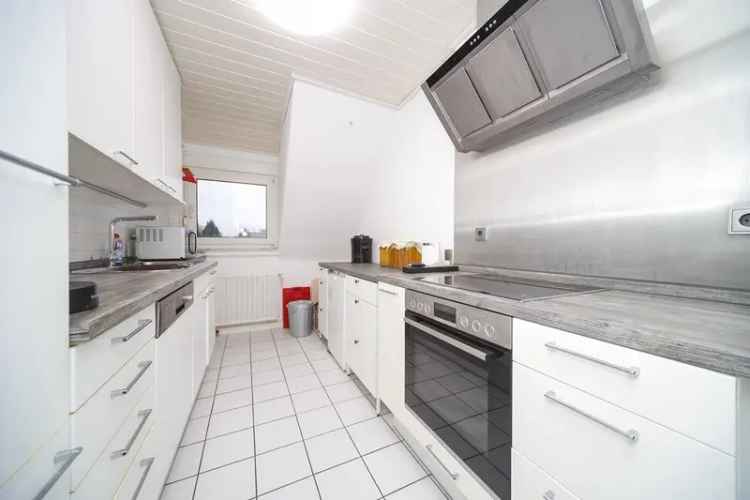 >>>  Moderne Wohnung mit Balkon in ruhiger Lage  <<<