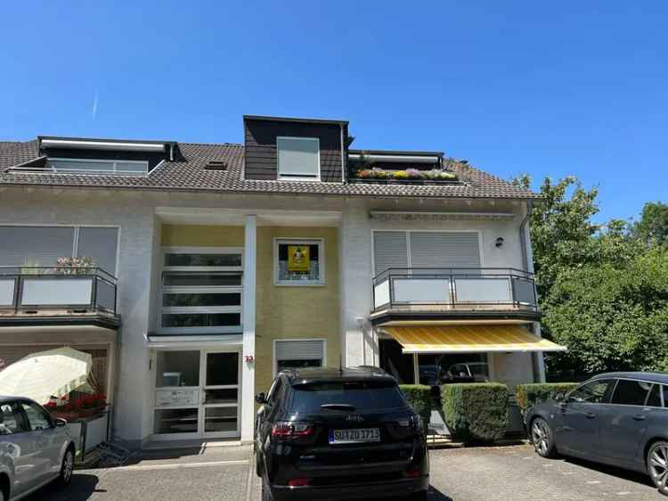 3-Zimmer-Wohnung im 1.OG in Bonn Beuel mit Einbauküche und Balkon