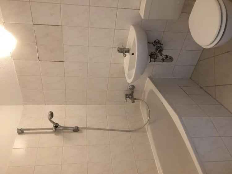 Zuhause fühlen: interessante 2,5-Zimmer-Wohnung