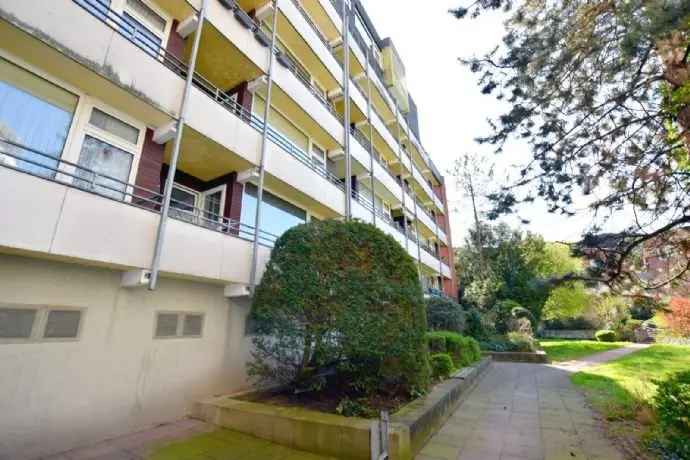 2-Zimmer-Wohnung im 1.OG mit Loggia in Hannover