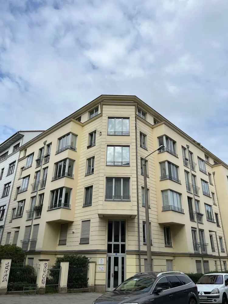 Erstbezug 2-Zimmer Wohnung Balkon Aufzug Tiefgarage