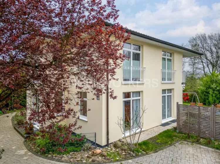 Großes Architektenhaus in Hamburg Volksdorf Familienfreundlich 6 Zimmer 2 Bäder Doppelgarage