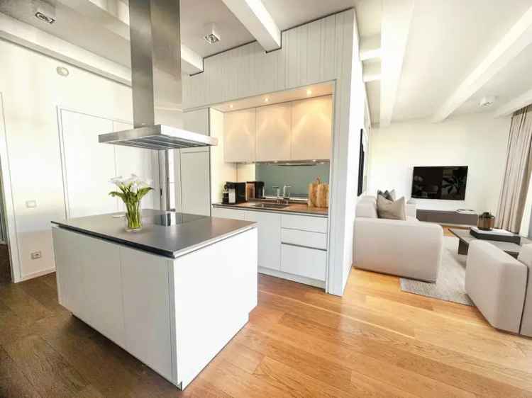 Zentral wohnen, entspannt pendeln: Stylisches Wohnloft mitten in der Hamburger City
