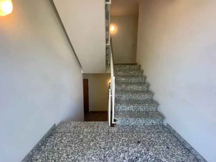 Wohnen in ruhiger Lage, Balkon und Tiefgaragenstellplatz inklusive