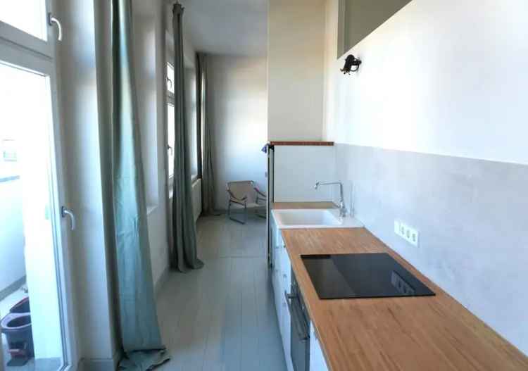 Altbau-Loft mit Balkon und ausbaufähigem Dachgeschoss – Ihr neues Zuhause in Moabit
