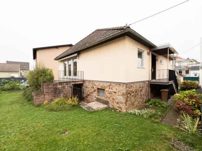 Bungalow - Wohnen auf einer Ebene, zentral in Gau-Algesheim