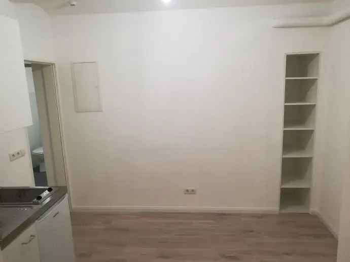 Mieten Wohnung im Altbremer Haus in Gartenlage mit Terrasse und Laminat