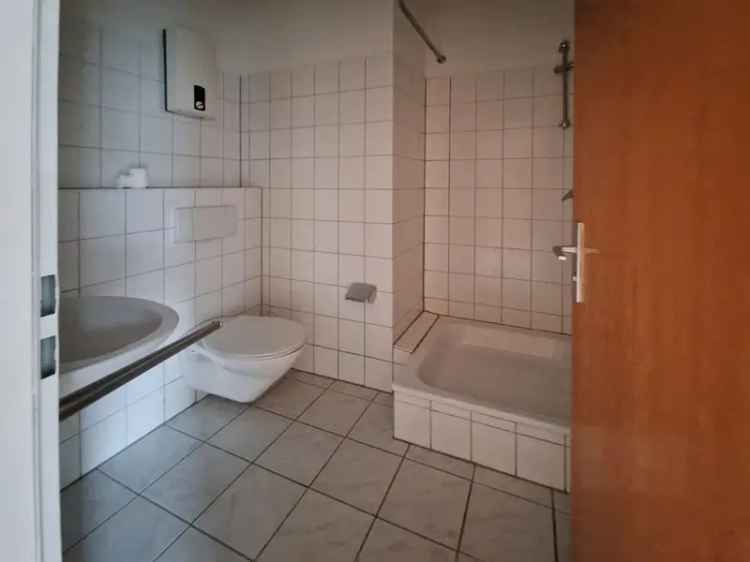 Gemütliche 2 Zimmer Wohnung für Singles 1997