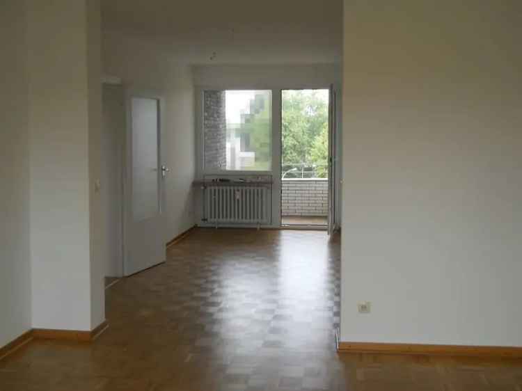 3-Raum-Wohnung mit 2 Loggien in Duisburg-Homberg-Hochheide