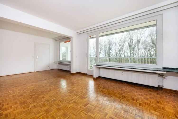 Charmante 3- Zimmer- Wohnung in begehrter Lage am Toelleturm