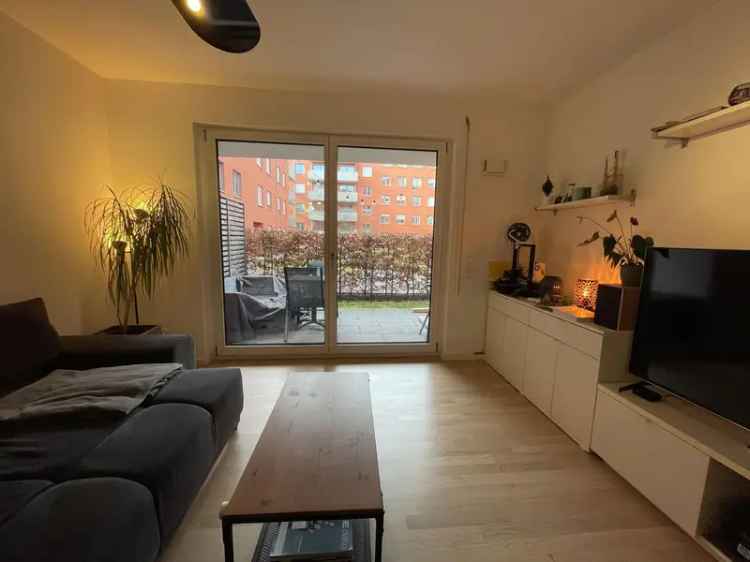 Neubau 2-Zimmer Wohnung, Einkauküche, 2 Terrasen, München Sendling-Westpark