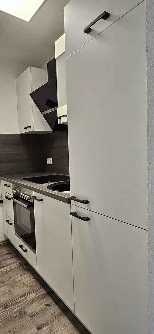 2 Zimmer Wohnung Karlsruhe Wolfartsweier Balkon EBK Aufzug