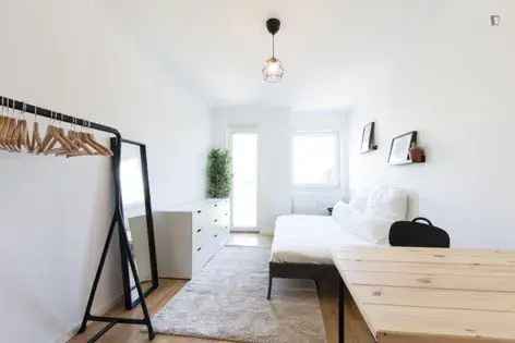 Wohnung (40.5 m²) zur Miete in Berlin (Archibaldweg 12, 10317 Berlin, Germany)