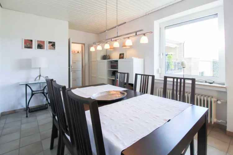 Charmante Dachgeschosswohnung in attraktiver Lage mit Blick auf die Haster Berge