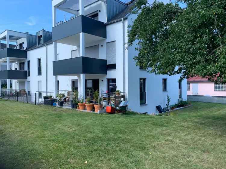 Exklusive Maisonette Wohnung mit großem Garten in ruhiger Lage