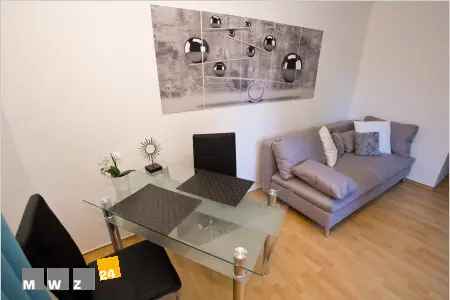 Komplett möbliert / Furnished accommodation in: Gerresheim.Budget Apartment mit Blick in den