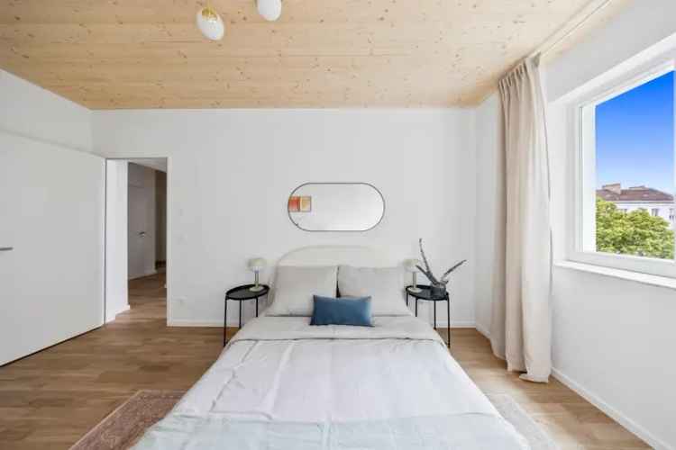 Exklusive 2-Zimmer-Wohnung im Neubau mit atemberaubendem Blick über die Dächer Berlins