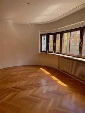 Mieten Zweizimmerwohnung in Stuttgart-Ost mit Terrasse und Garten