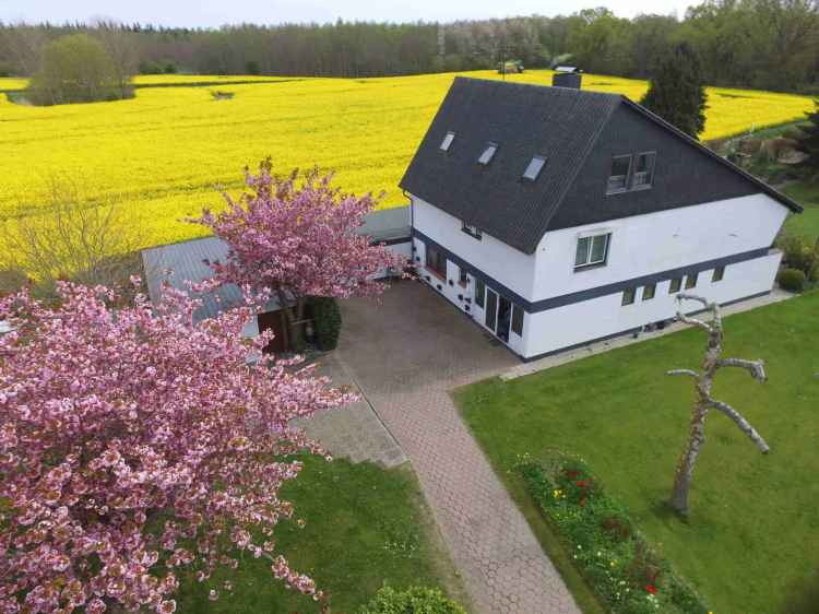 Haus mit 3 Ferienwohnungen + 3 erschlossenen Baugrundstücken an der Ostsee/Schlei Maasholm