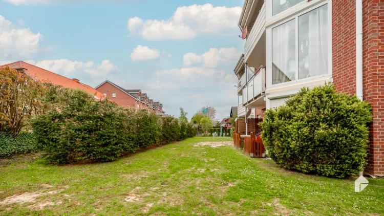 Gepflegte 2-Zimmer-Wohnung mit EBK, Balkon und Stellplatz in Luhden 