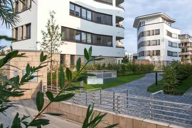 Luxus Penthouse mieten in ruhiger Umgebung mit Blick auf den Taunus