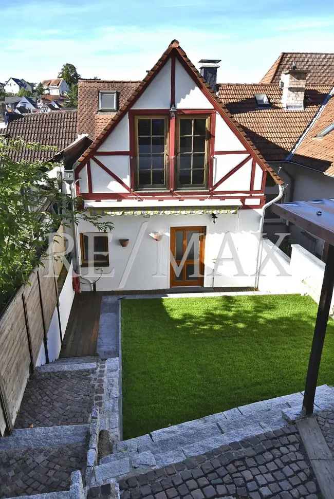 Familienhaus mit moderner Heizung und kleinem Garten in schöner Altstadt-Lage