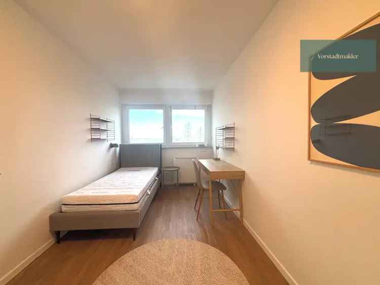 Möbliertes WG-Zimmer in schicker 4-Zimmerwohnung mit Loggia – Warmmiete inkl. Strom, NK und Internet