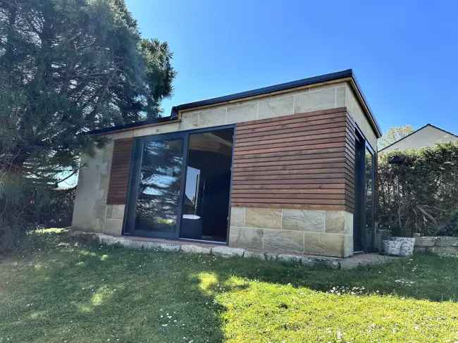 Großzügiges Einfamilienhaus / Villa mit umfassendem Wellness-Konzept - Altendorf nähe Forchheim.