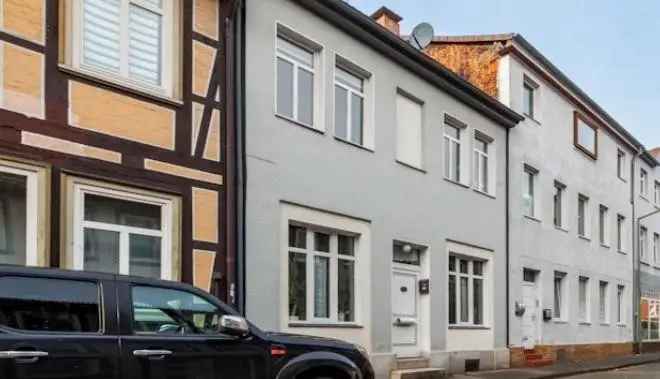 Haus sucht Frau(en)