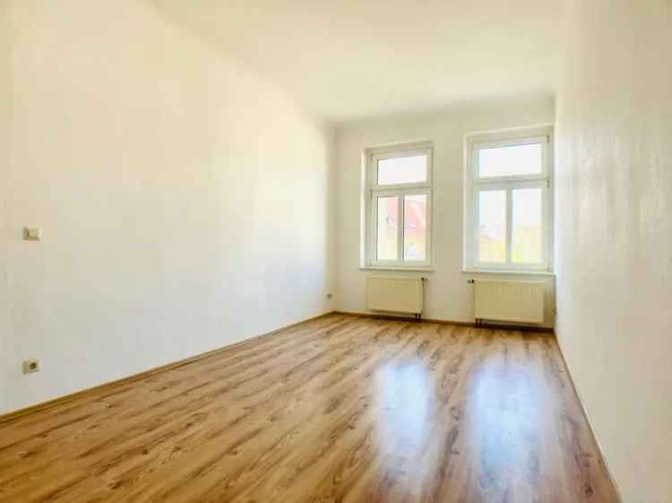 attraktive, große 2 Raum Wohnung in Paunsdorf *** TOP*** ab sofort!!