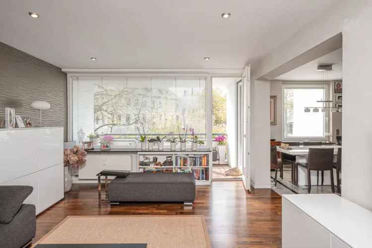 Bezugsfrei: 3-Zimmer-Maisonette mit zwei Südbalkonen in Top-Lage von Grunewald