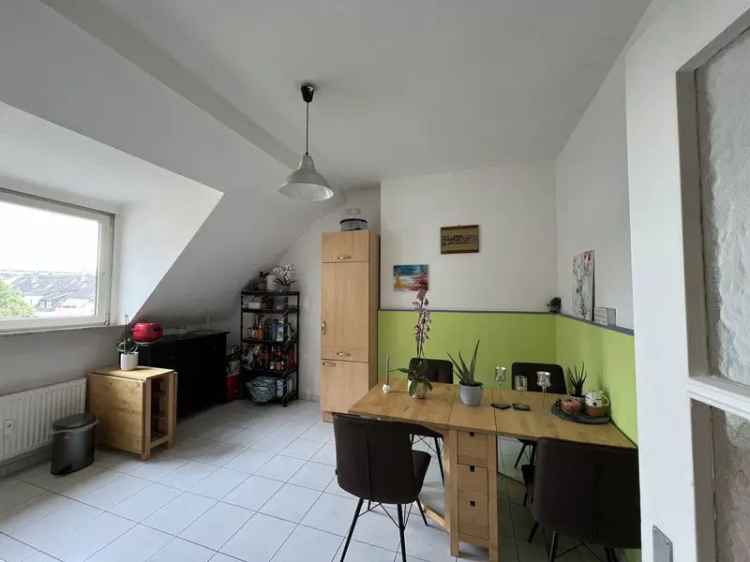 Gemütliche 2-Zimmer-Wohnung mit Wohnküche in Ddf-Derendorf schräg gegenüber der neuen Hochschule