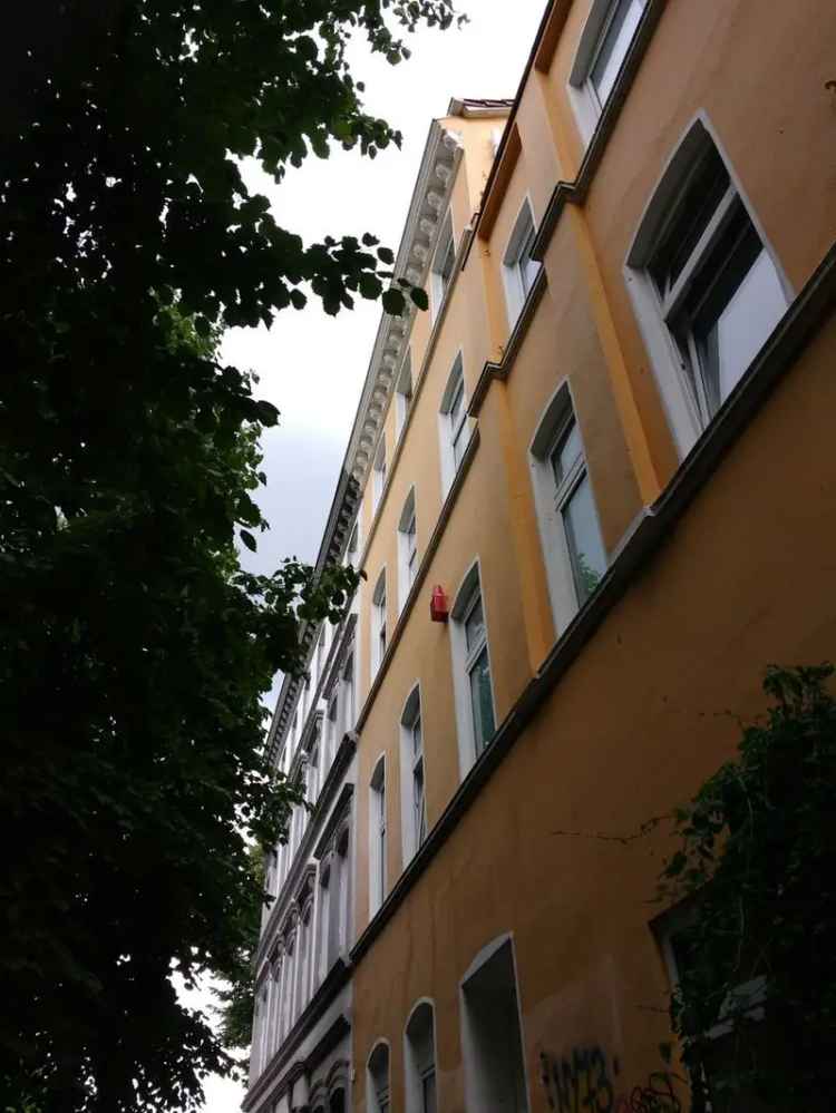 Einfamilienhaus Sanierungsobjekt mit Dachterrasse und Vollkeller