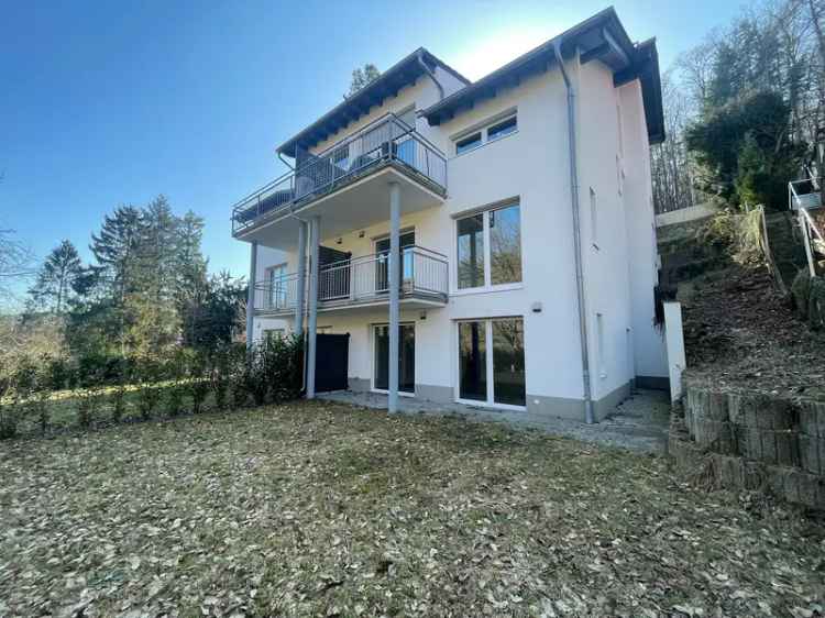 Kaufen Maisonette Wohnung in Niedernhausen mit Terrasse und Balkon