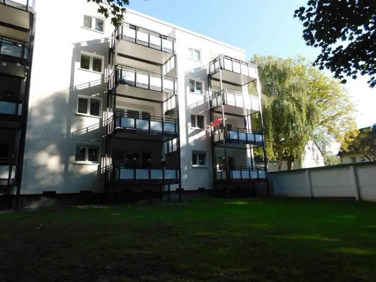 3-Zimmer Wohnung Familie Balkon Duschbad