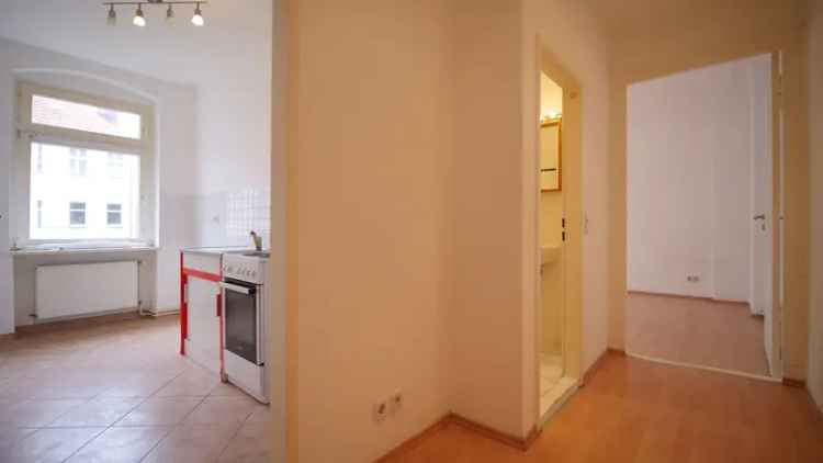 Hell & ruhig: Altbauwohnung nahe Schloßstraße