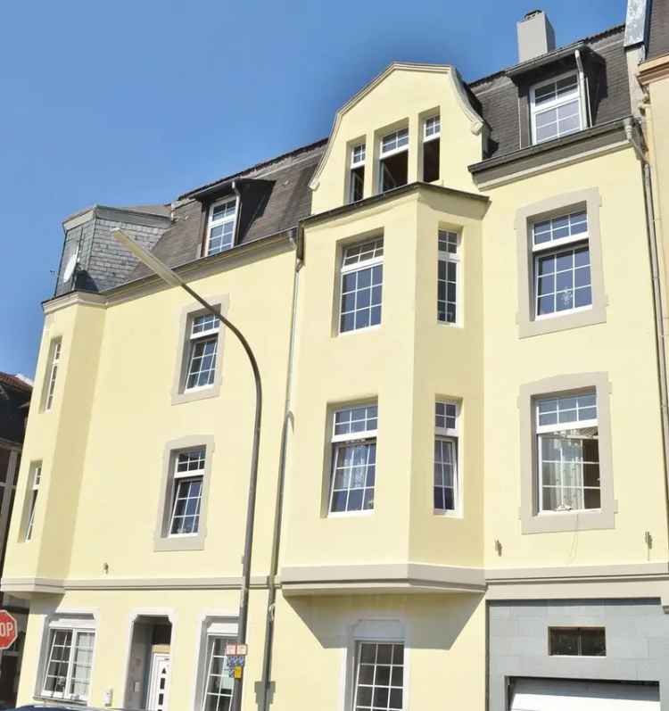 Großes MFH Langerfeld Saniert 450-460m² Wohnfläche