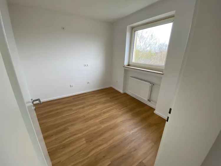 Renovierte 40m² Wohnung Herne mit Balkon