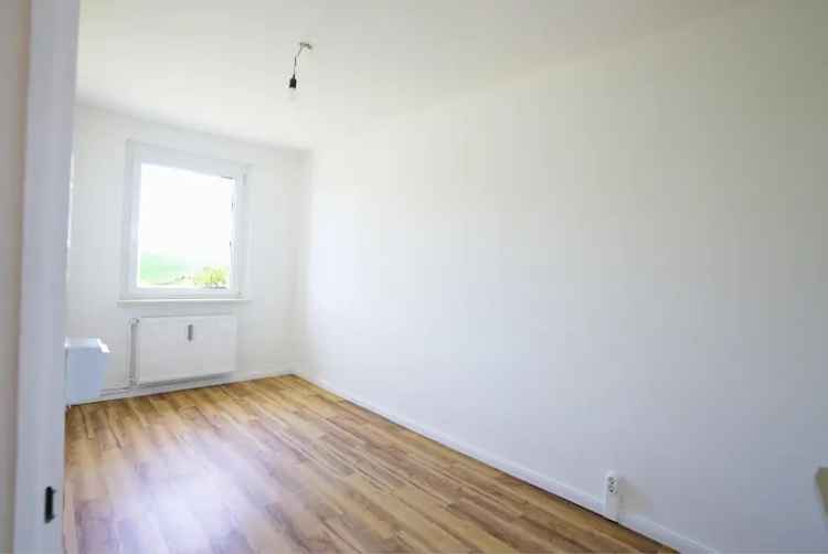 Gustävel - Sanierte 4 Zimmerwohnung ab sofort zu vermieten