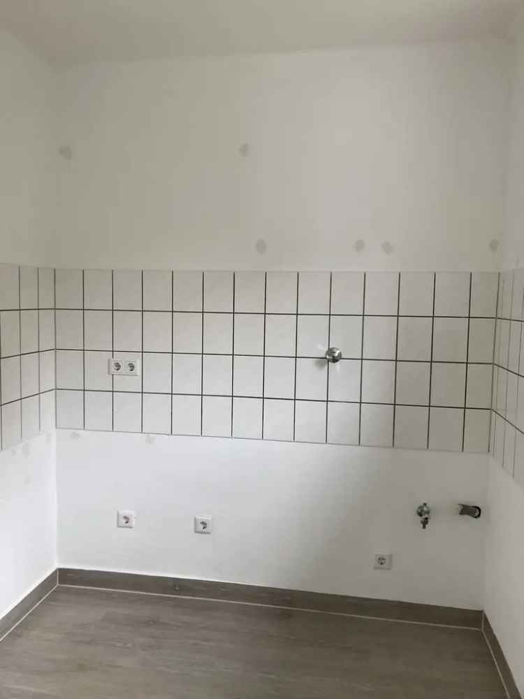 Etagenwohnung: 2 Zimmer Eckenerstraße8 in Gelsenkirchen