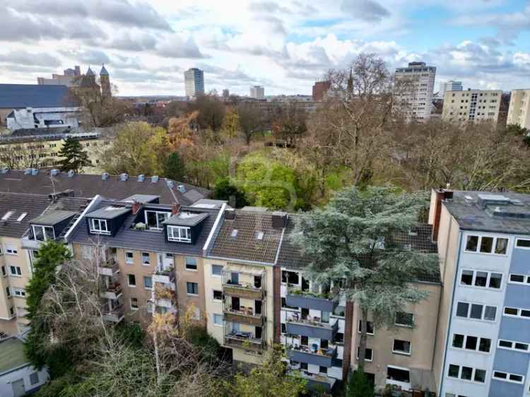 Parkblick trifft Potenzial: Chancenreiches 4-Parteienhaus in der Innenstadt! ??