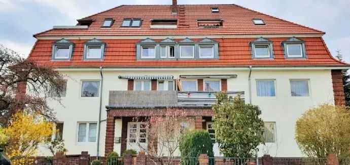 2 Zi. – Wohnung mit Balkon und Wannenbad