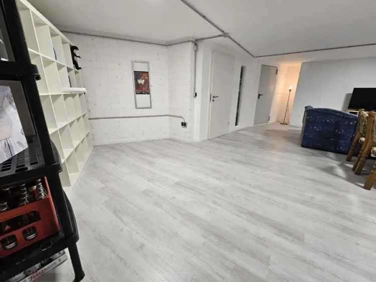 2 Zimmer Wohnung Köln Weiß EBK teilmöbliert ab 01022025