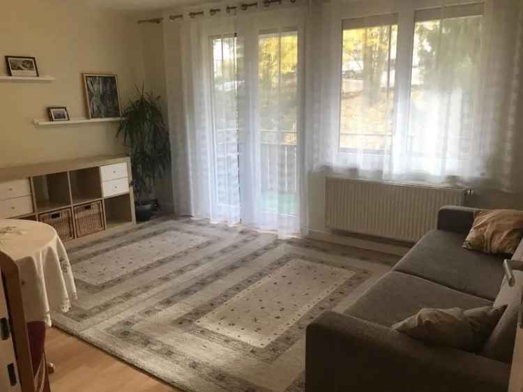 3-Zimmer-Wohnung mit Balkon und Einbauküche in Waiblingen - Guter Schnitt, Guter Zustand, Gute Lage