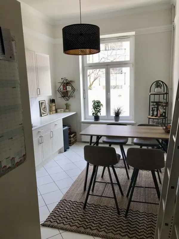 2 Zimmer Altbauwohnung Uhlenhorst 80m² Familienfreundlich