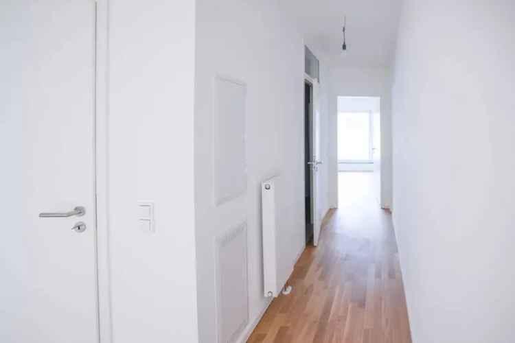 SOFORT BEZUGSFERTIG – 2-Zimmer-Wohnung mit Terrasse im Innenhof