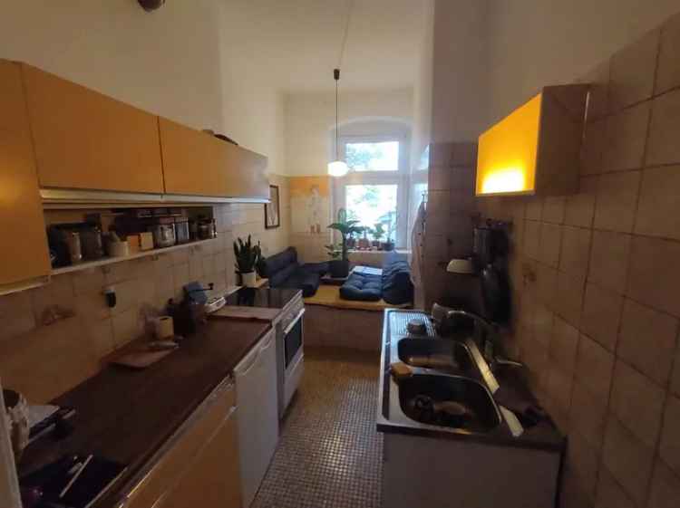 Mieten 2 Zimmer Wohnung Berlin Neukölln mit guter Anbindung und Einkaufsmöglichkeiten