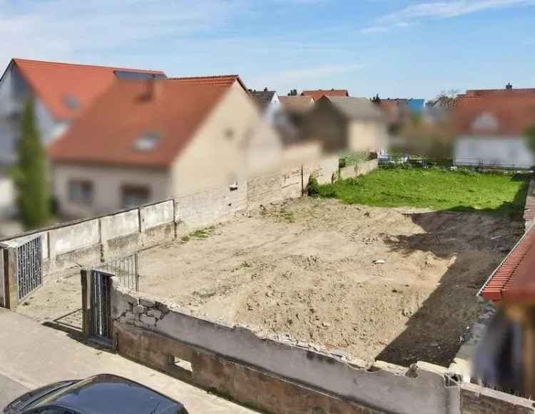 Schönes Grundstück für 2 Häuser mit großem Baufenster