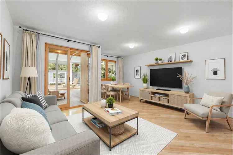 Familienfreundliches Reihenmittelhaus in U-Bahn-Nähe – Gemütlich, modern & gut gelegen!